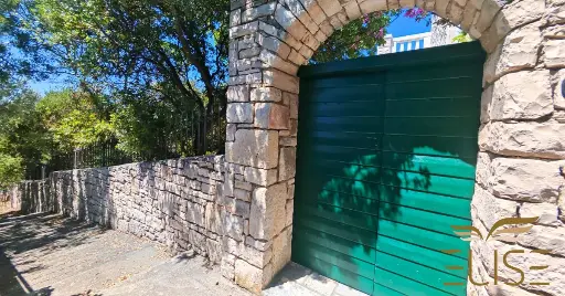 STONE SEASIDE RESIDENCE IN NOVA BAY- AUTHENTIC MEDITERRANEAN LIVING ON WESTERN KORČULA- PRICE ON OFFER